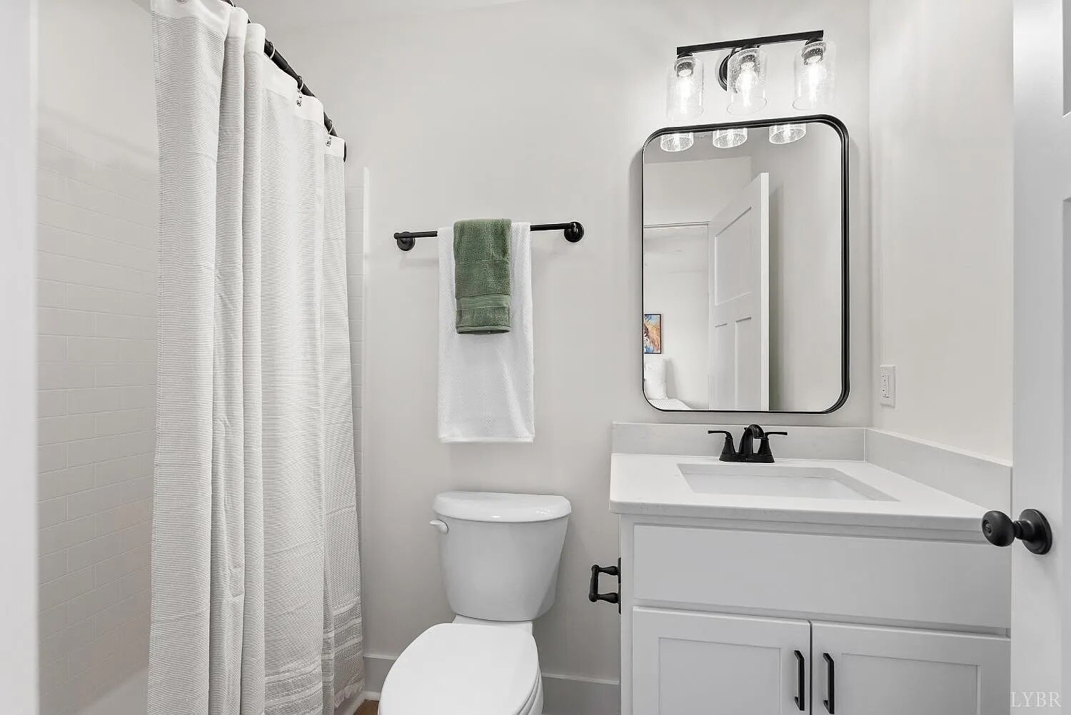 Building Photo - 1600 Wards Ferry Rd