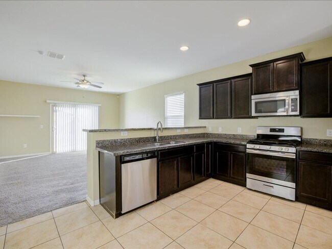 Building Photo - 3-Bedroom, 2-Bathroom in Marana AZ!