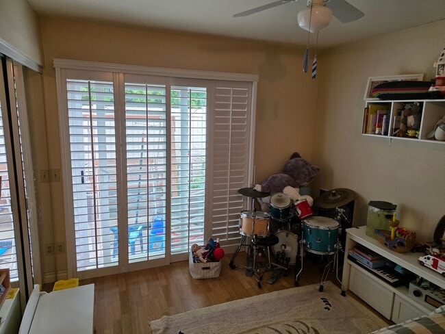 Building Photo - 2 bedroom home in downtown Carlsbad walking distance to the beach