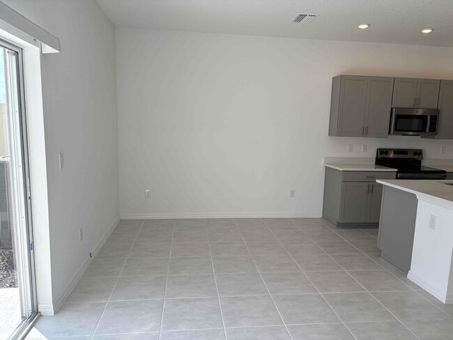 Building Photo - 34234 Polacca Ln