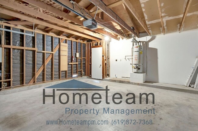 Building Photo - 2 BR / 2 BA 1270 Sq ft./ Chula Vista Townhome