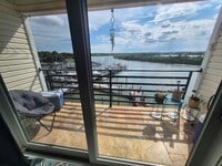 Building Photo - 793 Davis Rd