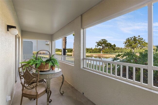 Building Photo - 2323 Feather Sound Dr