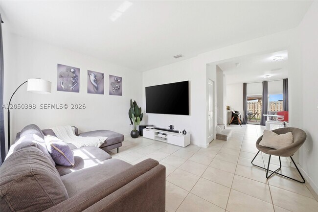 Building Photo - 24644 SW 118 Ct