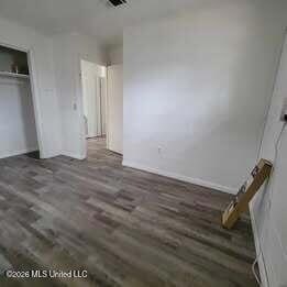 Building Photo - 632 Capital Ave