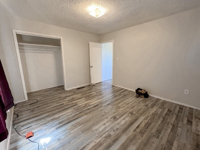 Building Photo - 175 Deer Creek Rd