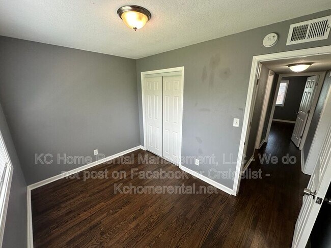 Building Photo - 3124 N 55th St