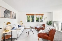 Building Photo - 171 Orchard St