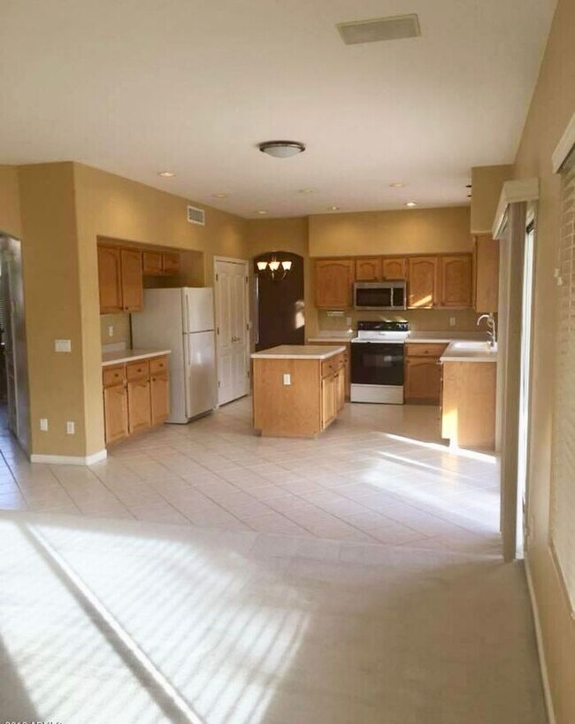 Building Photo - 4-bedroom with pool at Cooper & Guadalupe