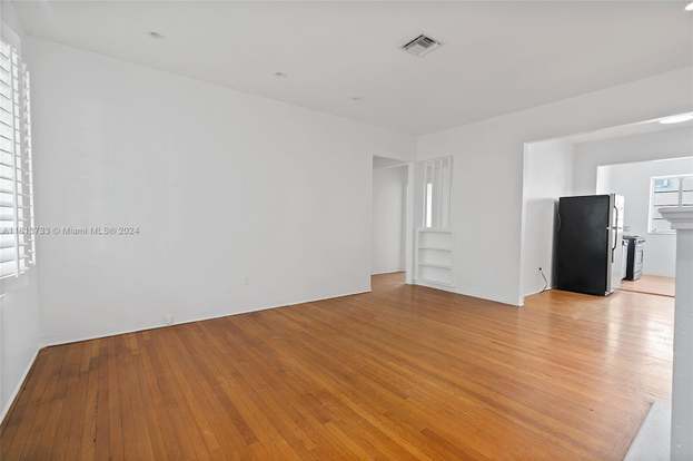 Building Photo - 817 Lenox Ave.