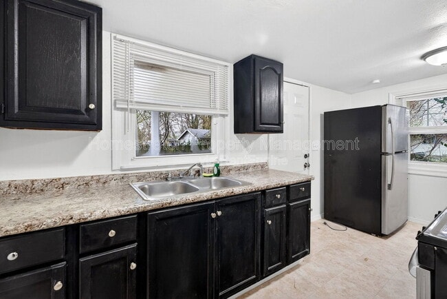 Building Photo - 2008 Kappel Dr