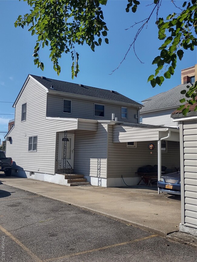 Building Photo - 240 Harrison Ave