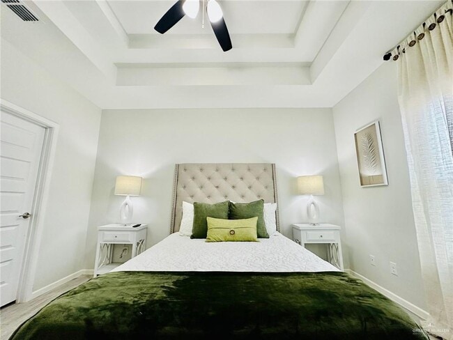 Building Photo - 30 Mulberry Ave