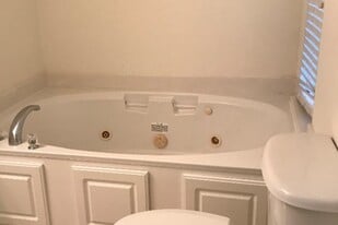 Building Photo - 1547 Cedar Rock Church Rd