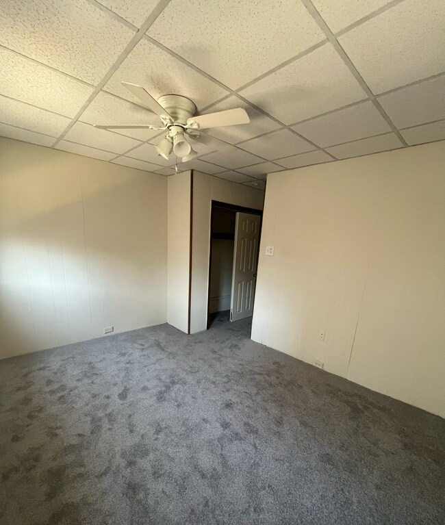 Building Photo - 1511 S Hollywood St
