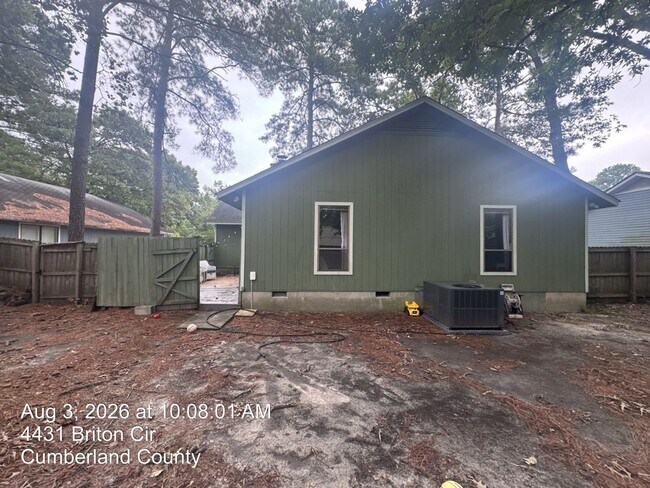 Building Photo - 4431 Briton Cir