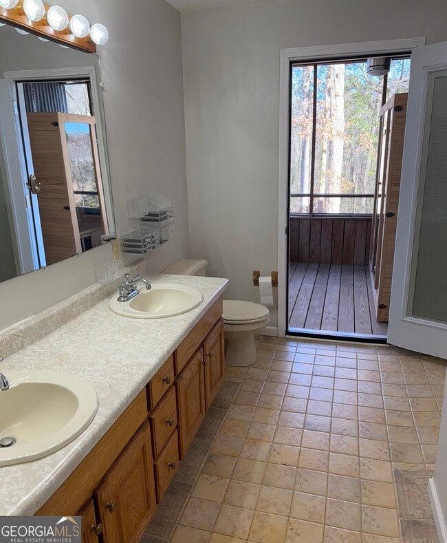 Building Photo - 1685 GA-54