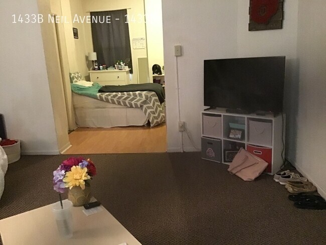 Building Photo - 1433B Neil Avenue-1433B