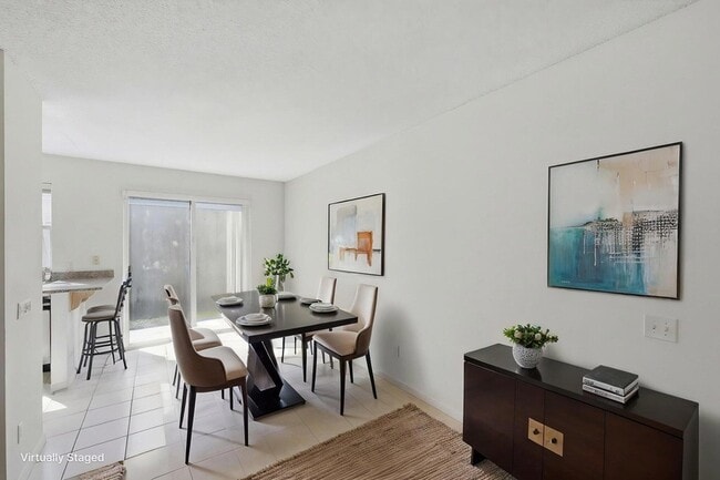 Building Photo - 1239 Sussex St