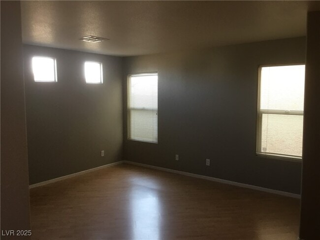 Building Photo - 476 Lime Grass Ave