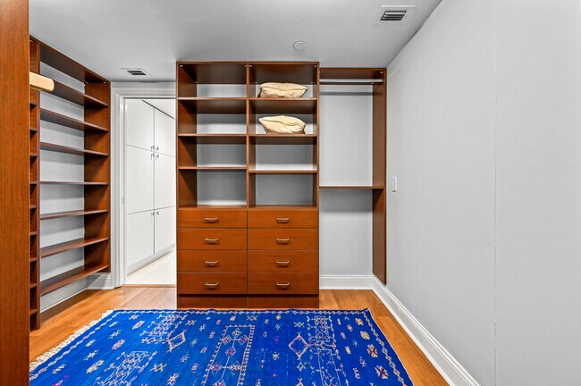 Building Photo - 4000 N Ocean Dr