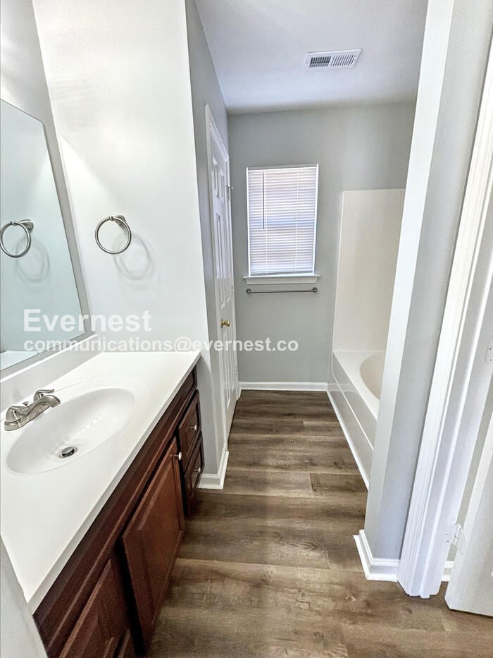 Building Photo - 1014 Brianna Way