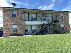 Building Photo - ***2-Weeks Free Rent***1011 Industrial Ave, Copperas Cove