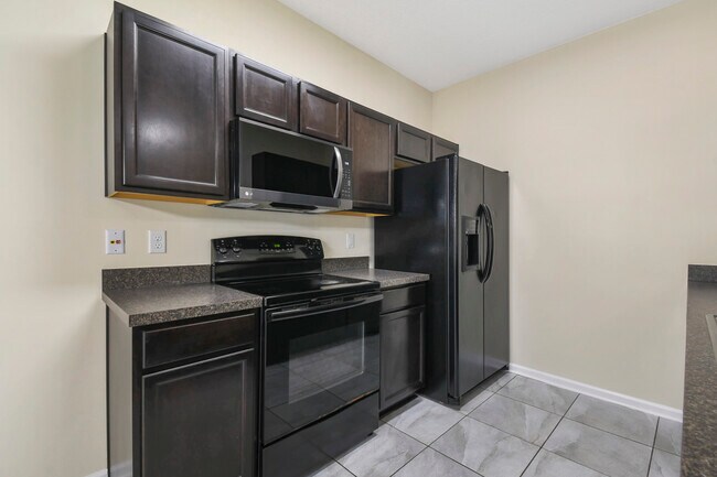 Building Photo - 266 Moultrie Village Ln