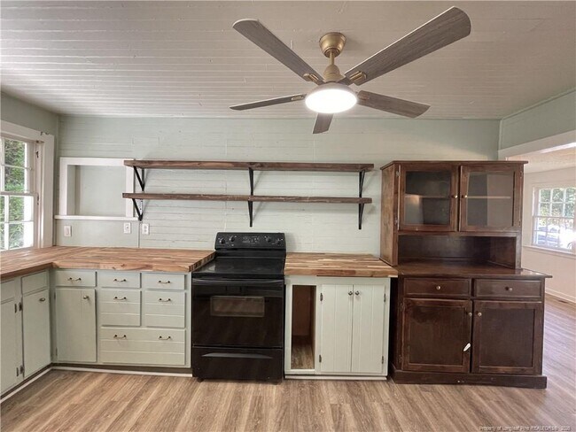 Building Photo - 146 Brewster Hussey Ln