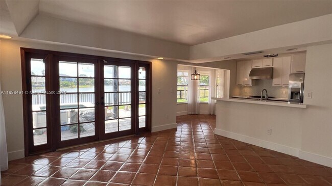 Building Photo - 14819 SW 46th Ln