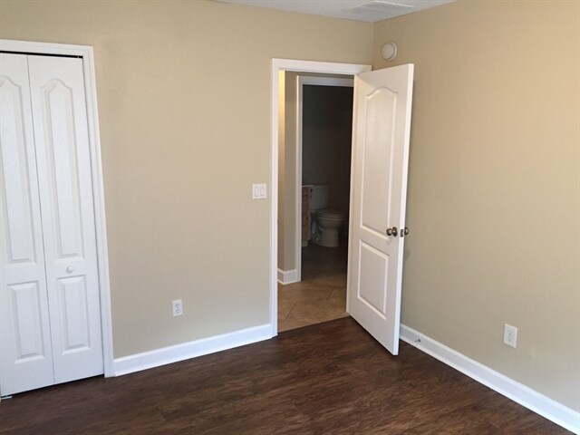 Building Photo - 2476 Winchester Ln