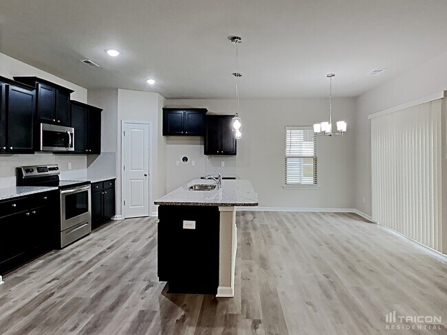 Building Photo - 139 Spring Knoll Dr