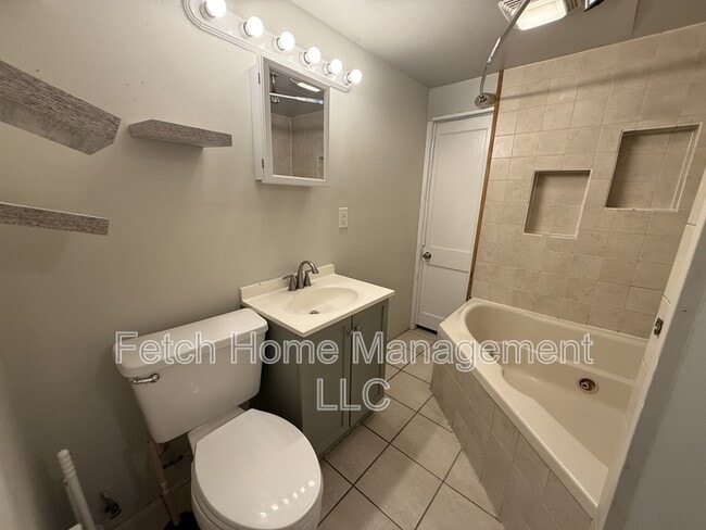 Building Photo - 10669 Jonestown Rd