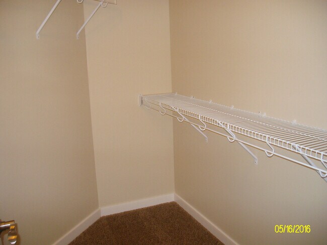 Building Photo - 4721 Hadley St