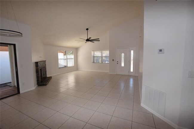 Building Photo - 7313 Spring Villas Cir