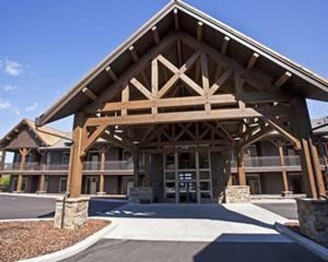 Building Photo - 50400 US 93 #201
