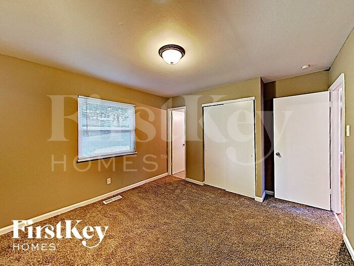 Building Photo - 1559 Florida Dr