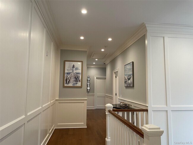 Building Photo - 99 Spinney Rd