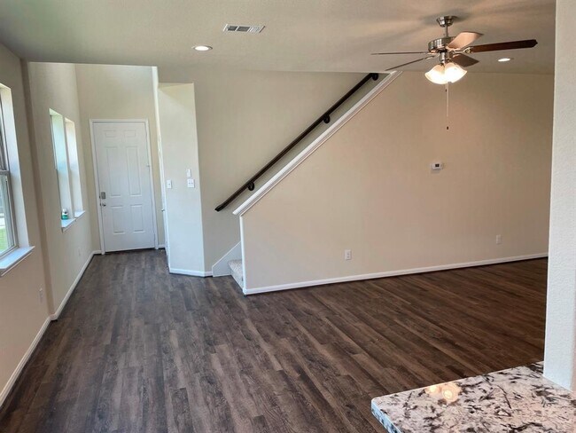 Building Photo - 5519 Evanston Ln