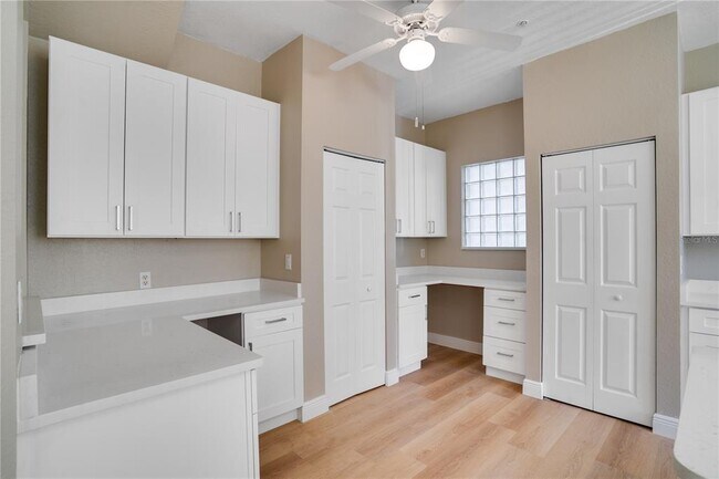 Building Photo - 5028 Sunridge Palms Dr