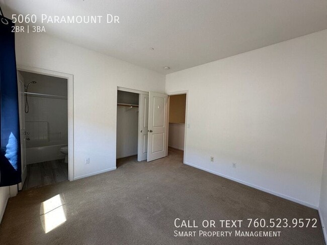 Building Photo - 5060 Paramount Dr