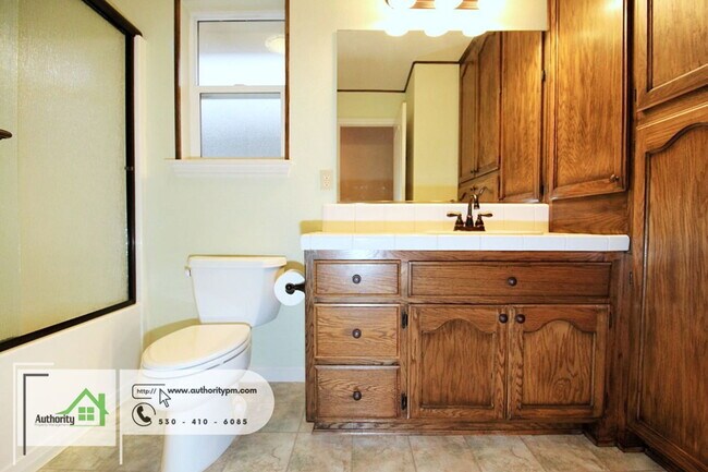 Building Photo - 1720 Capistrano Walk