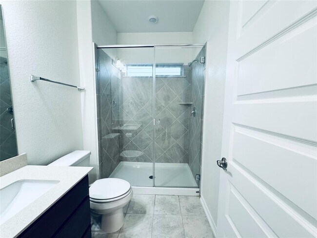 Building Photo - 709 Jud Allen Wy