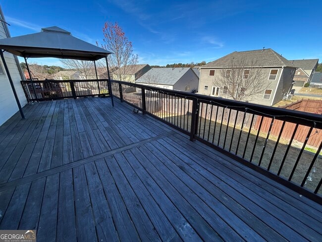 Building Photo - 611 Ceremony Way