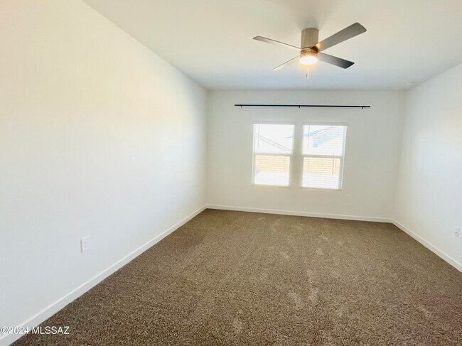 Building Photo - 12815 E Russo Dr