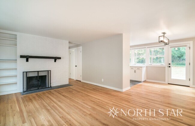 Building Photo - Charming Cottage in Lake Oswego