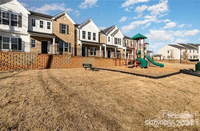 Building Photo - 1816 Saint Louis Aly NW