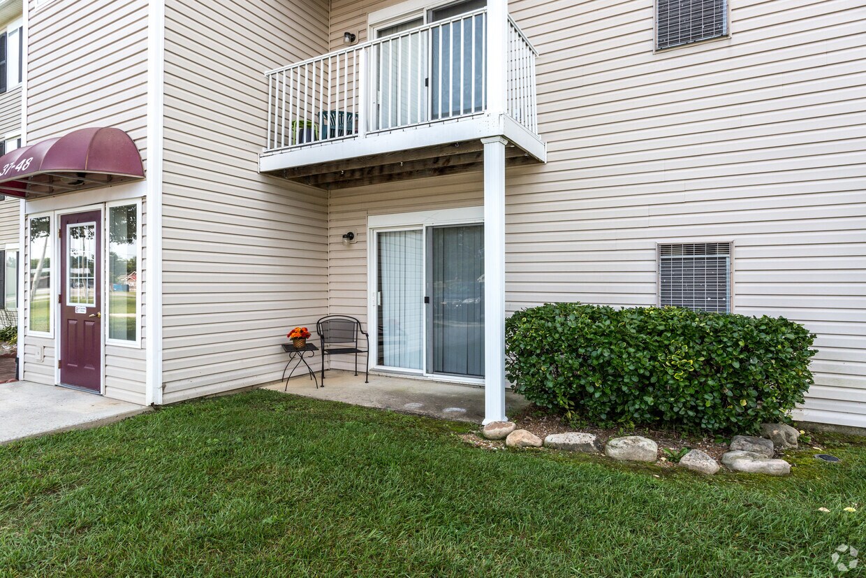 Carden Estates Apartments - 1700 Summer St Manchester TN 37355 | Apartment  Finder