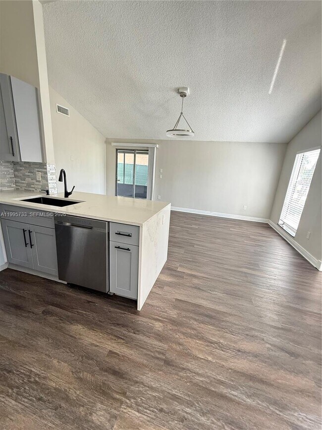 Building Photo - 8419 Garden Gate Pl