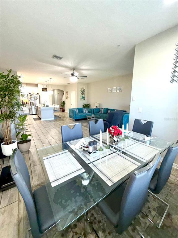 Building Photo - 204 Rustic Loop